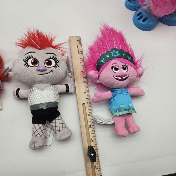 DreamWorks Trolls World Tour Plush Lot Queen Poppy Barb Dolls 8" Just Play 2020 - Picture 9 of 9